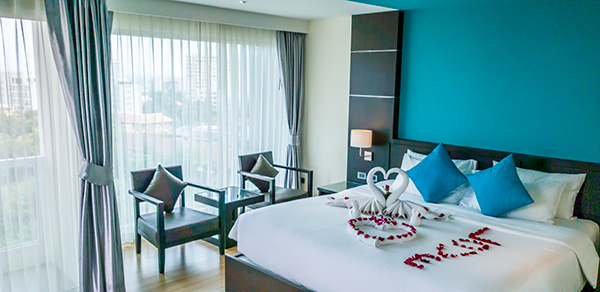 Honeymoon in Pattaya. Hotel Honeymoon Packages Number 2.